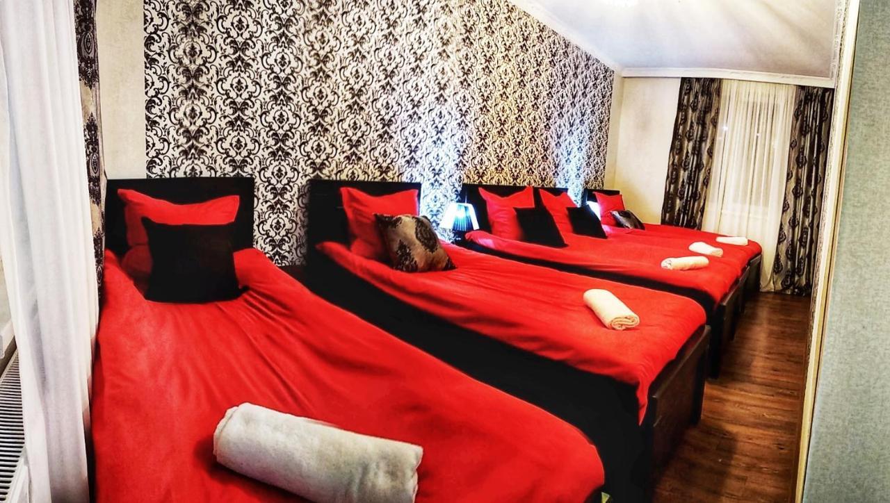 Sophia'S Guesthouse Kazbegi Esterno foto